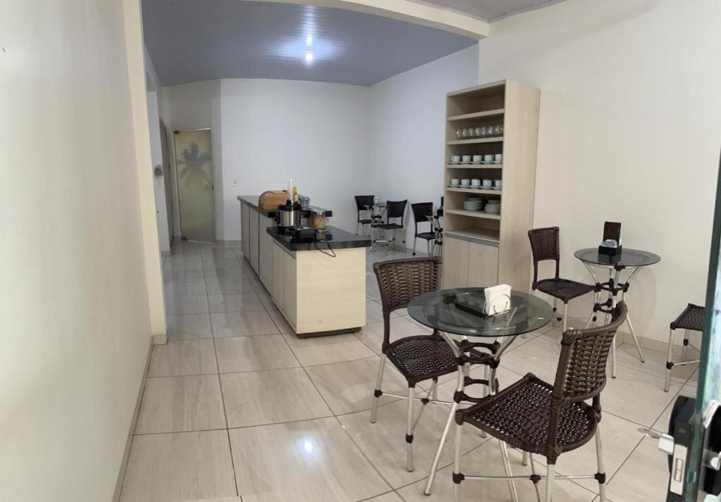 Hotel Hollywood Lucas do Rio Verde Bagian luar foto